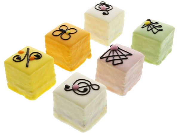 Petit four Crème